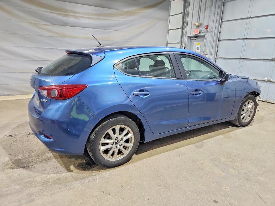 2017 Mazda 3 მანქანა იყიდება აუქციონზე, vin: 3MZBN1K71HM113715, აუქციონის ნომერი: 64110966