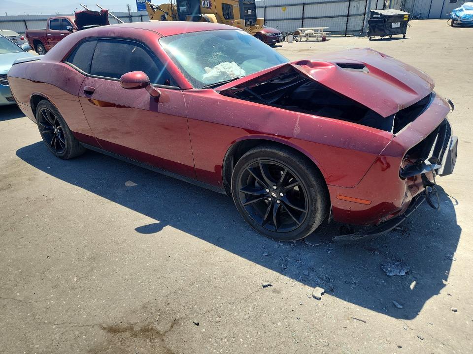 63910796 :رقم المزاد ، 2C3CDZAGXJH262935 vin ، 2018 Dodge Challenger مزاد بيع