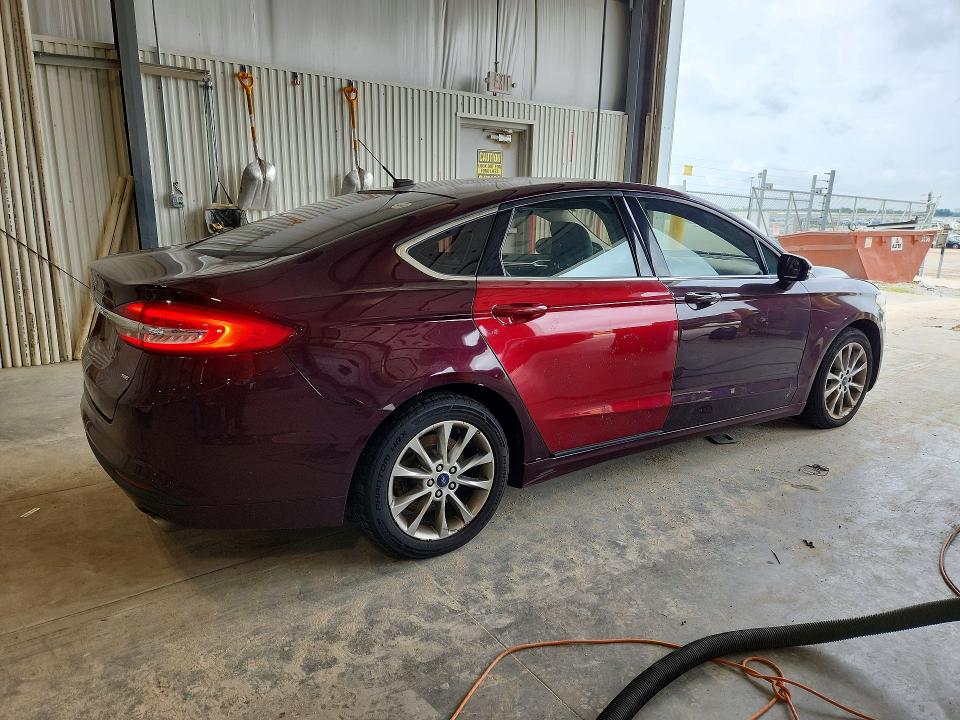 Auction sale of the 2017 Ford Fusion, vin: 3FA6P0PU2HR331775, lot number: 65603266