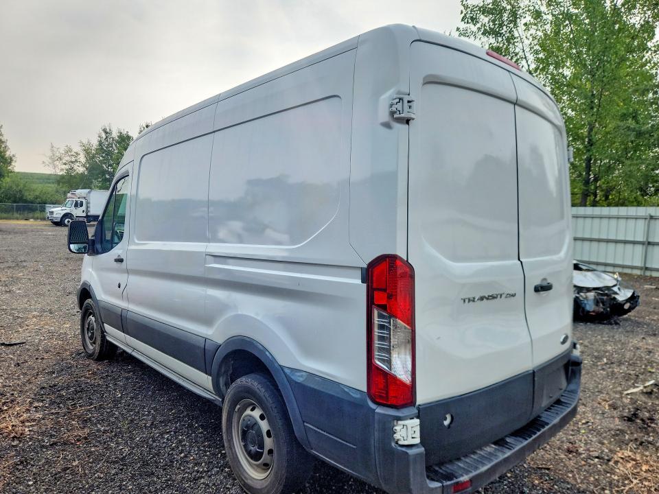 2015 Ford Transit მანქანა იყიდება აუქციონზე, vin: 1FTNR1CM3FKA61369, აუქციონის ნომერი: 64823006