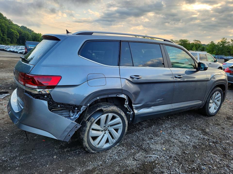 2021 Volkswagen Atlas მანქანა იყიდება აუქციონზე, vin: 1V2ER2CA4MC598415, აუქციონის ნომერი: 65204826