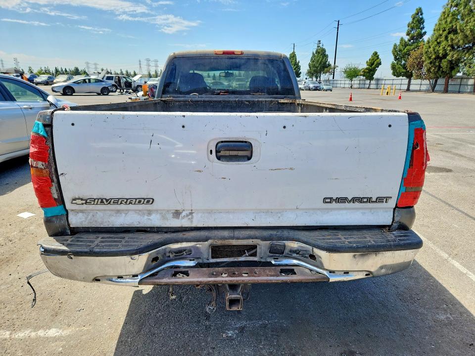 Продажа на аукционе авто 2000 Chevrolet Silverado, vin: 1GCEC19T1YE158412, номер лота: 66163786