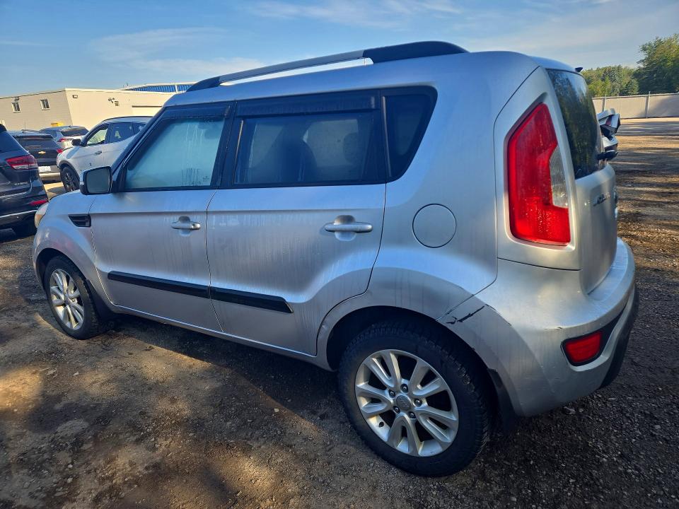 2013 Kia Soul მანქანა იყიდება აუქციონზე, vin: KNDJT2A6XD7574306, აუქციონის ნომერი: 65997366