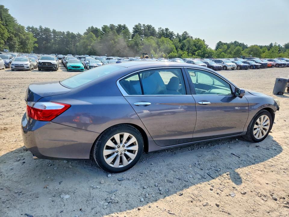 Продажа на аукционе авто 2013 Honda Accord, vin: 1HGCR2F82DA245749, номер лота: 63910186