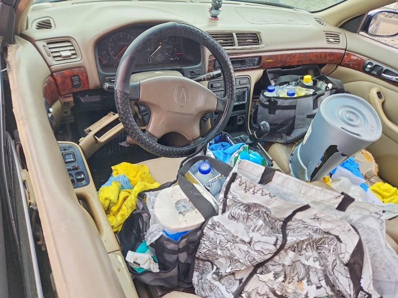 66384766 :رقم المزاد ، 19UYA3152WL010887 vin ، 1998 Acura 2.3cl مزاد بيع