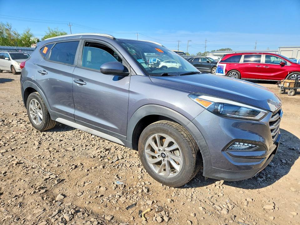 65362766 :رقم المزاد ، KM8J33A4XJU808912 vin ، 2018 Hyundai Tucson مزاد بيع
