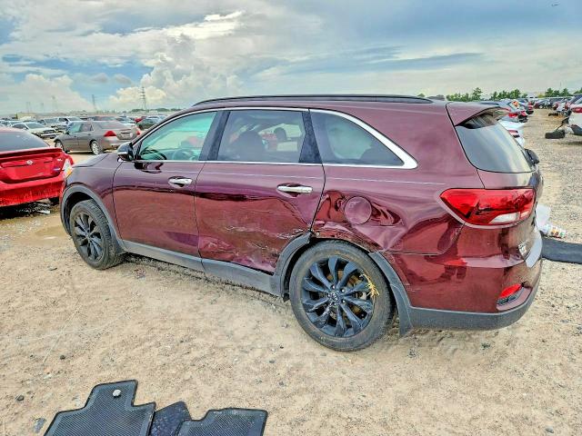64335326 :رقم المزاد ، 5XYPG4A50KG606018 vin ، 2019 Kia Sorento مزاد بيع