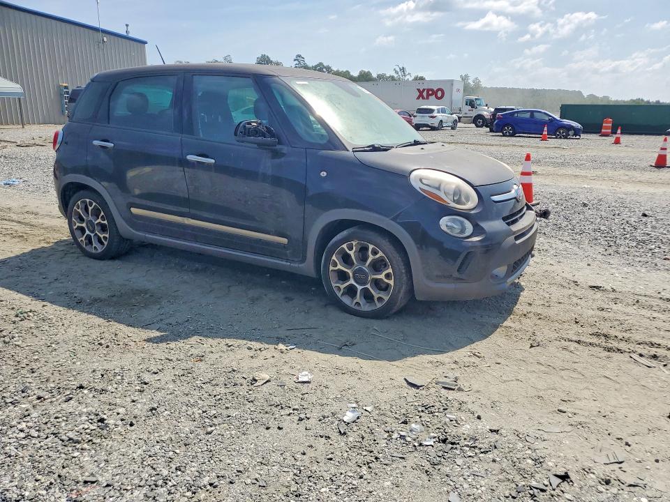 Продаж на аукціоні авто 2014 Fiat 500l, vin: ZFBCFADHXEZ010638, номер лоту: 65675246