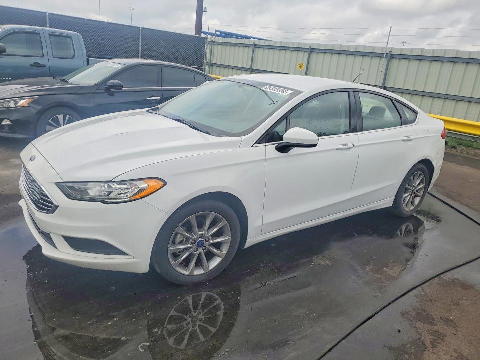 65382086 :رقم المزاد ، 3FA6P0H78HR370122 vin ، 2017 Ford Fusion مزاد بيع