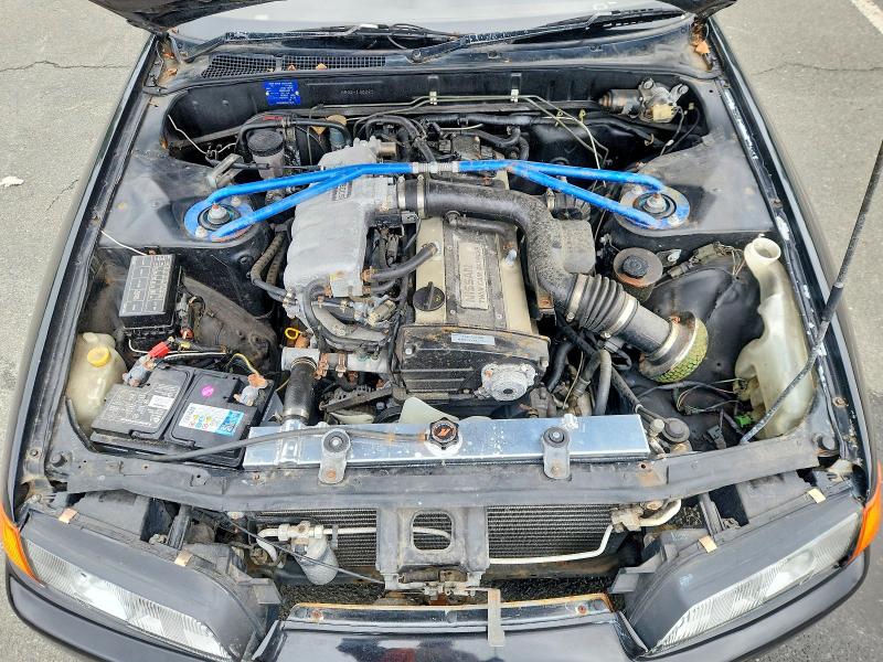 65702346 :رقم المزاد ، HR32130295 vin ، 1993 Nissan Skyline مزاد بيع