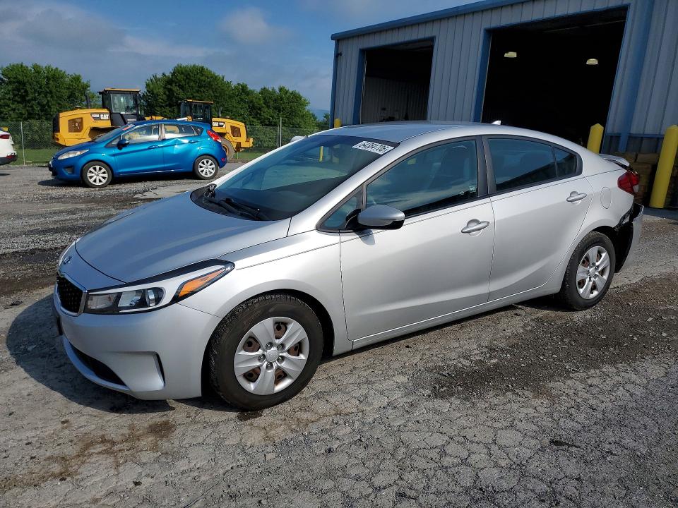 Aukcja sprzedaży 2017 Kia Forte, vin: 3KPFL4A76HE143896, numer aukcji: 64384706