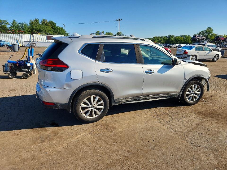 Продажа на аукционе авто 2017 Nissan Rogue, vin: 5N1AT2MV3HC798609, номер лота: 64911056