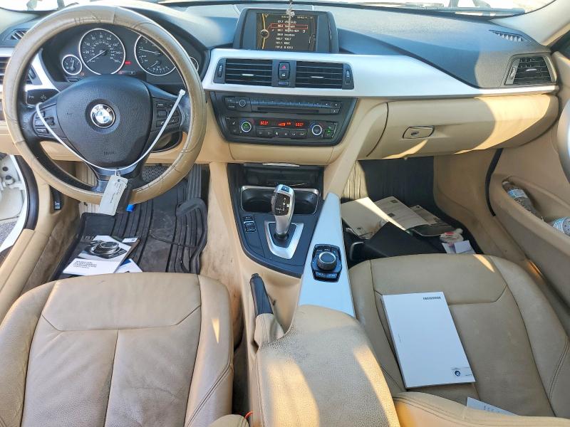 63499966 :رقم المزاد ، WBA3C3C57EF984794 vin ، 2014 Bmw 320 مزاد بيع