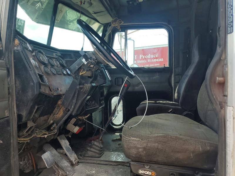 Продажа на аукционе авто 2000 Peterbilt 379, vin: 1XP5DB9X7YD481020, номер лота: 64447556