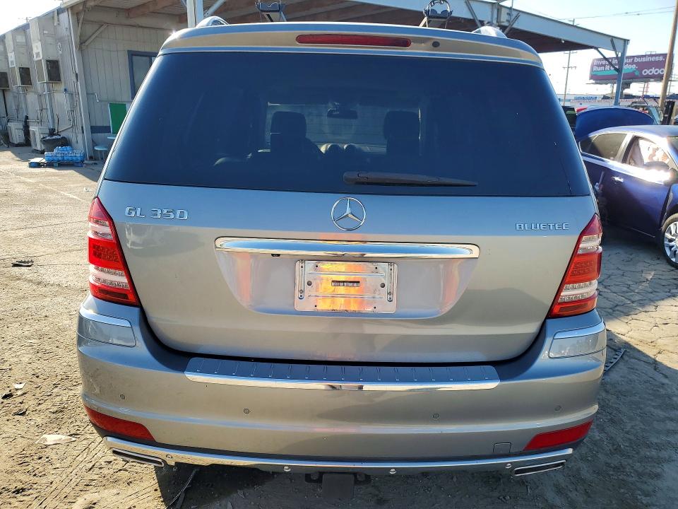 66087136 :رقم المزاد ، 4JGBF2FEXBA633636 vin ، 2011 Mercedes-benz Gl مزاد بيع