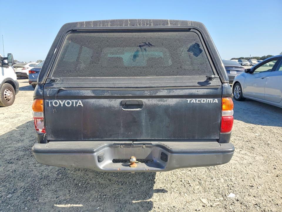 64416256 :رقم المزاد ، 5TENL42N51Z822467 vin ، 2001 Toyota Tacoma مزاد بيع