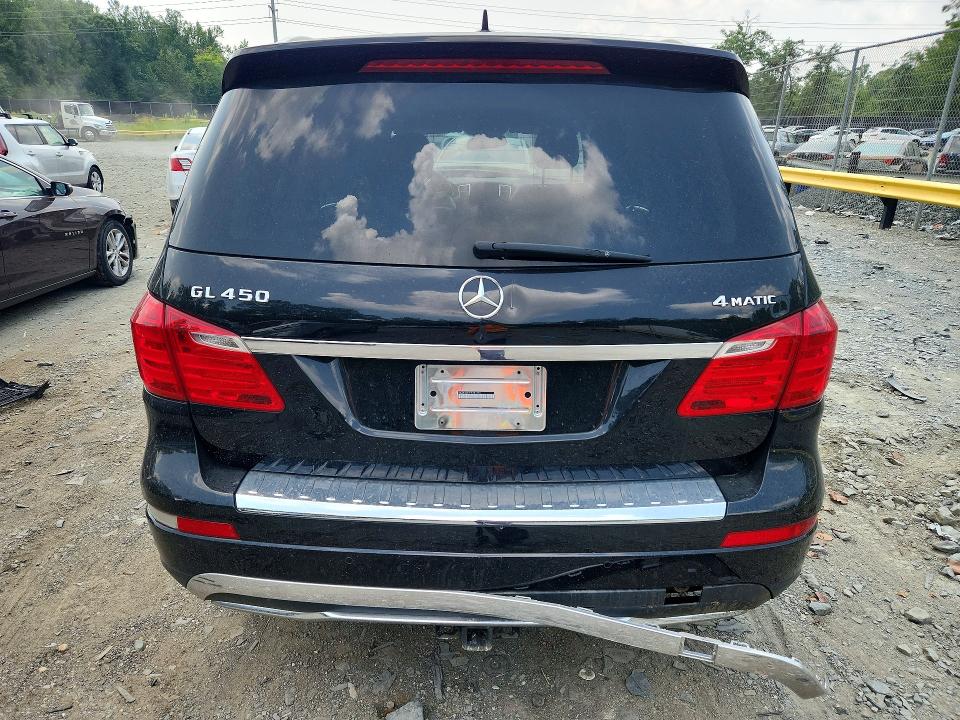 Продажа на аукционе авто 2015 Mercedes-benz Gl, vin: 4JGDF6EE9FA481386, номер лота: 63868676