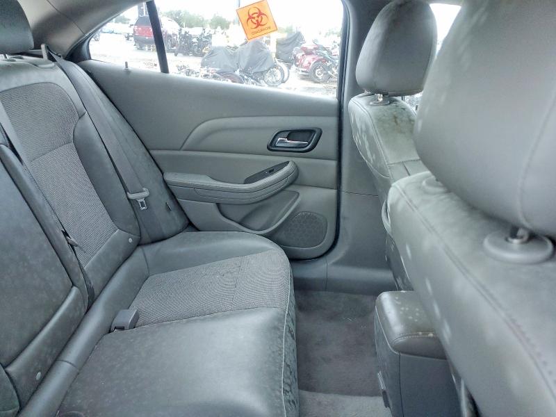 63300346 :رقم المزاد ، 1G11D5SL4FU145887 vin ، 2015 Chevrolet Malibu مزاد بيع