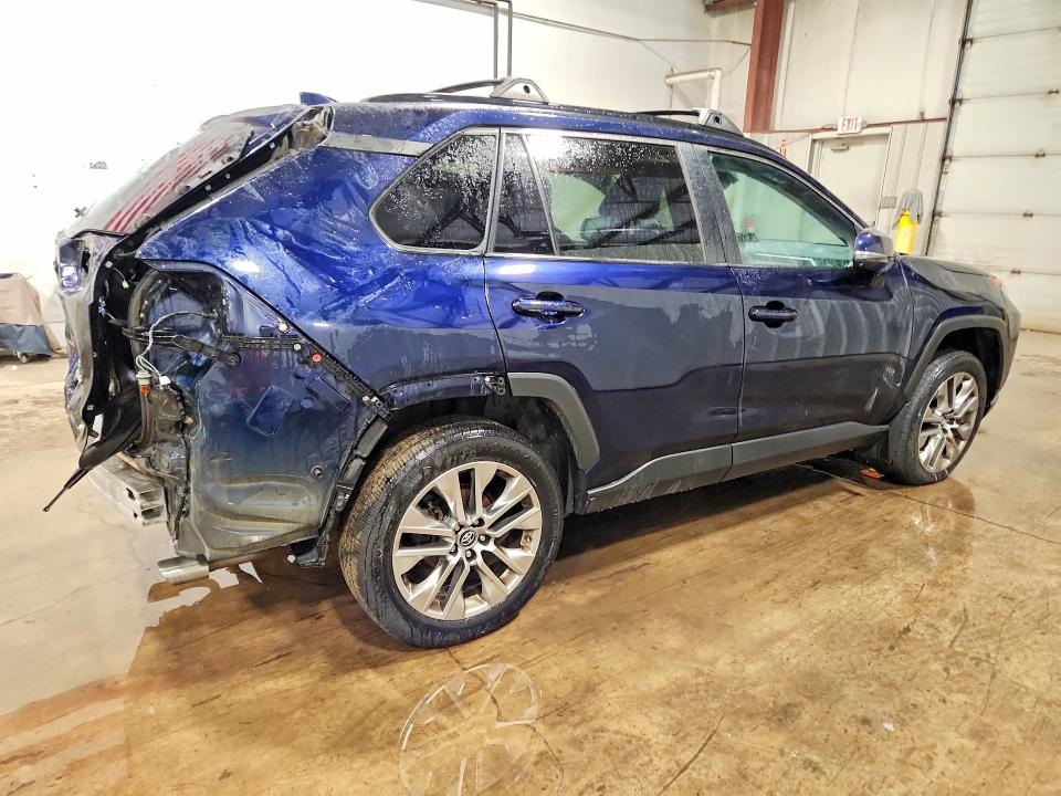 Продажа на аукционе авто 2019 Toyota Rav4, vin: 2T3A1RFVXKC031636, номер лота: 63741926
