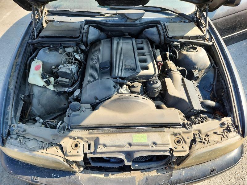 64345196 :رقم المزاد ، WBADT334X1GF41235 vin ، 2001 Bmw 525 مزاد بيع