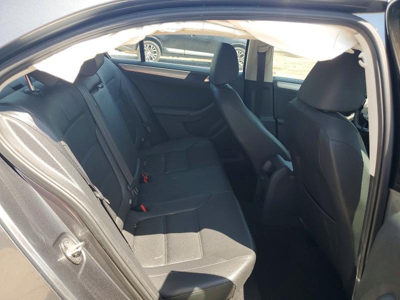 65405286 :رقم المزاد ، 3VWDB7AJ9HM202613 vin ، 2017 Volkswagen Jetta مزاد بيع