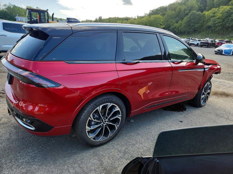 Продажа на аукционе авто 2025 Lincoln Nautilus, vin: 5LMPJ8K4XSJ913333, номер лота: 66514536