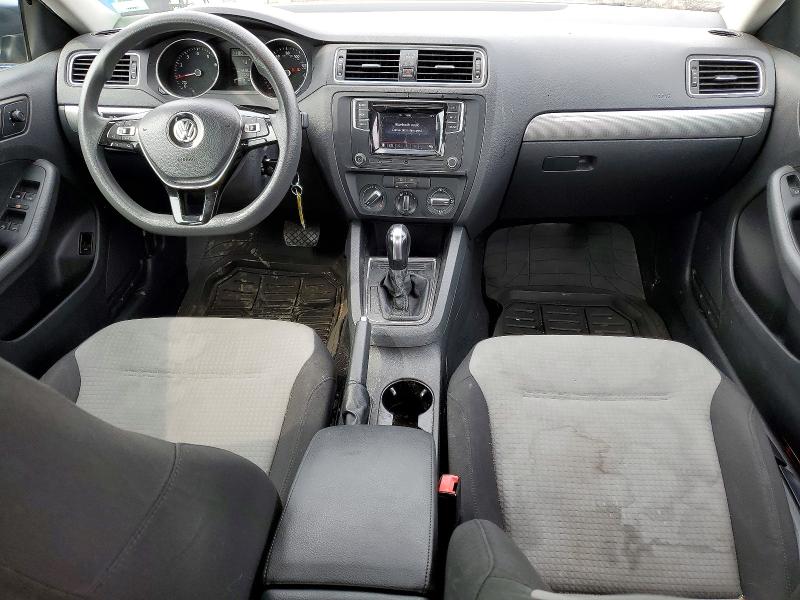 2017 Volkswagen Jetta მანქანა იყიდება აუქციონზე, vin: 3VW2B7AJ5HM330242, აუქციონის ნომერი: 64224426