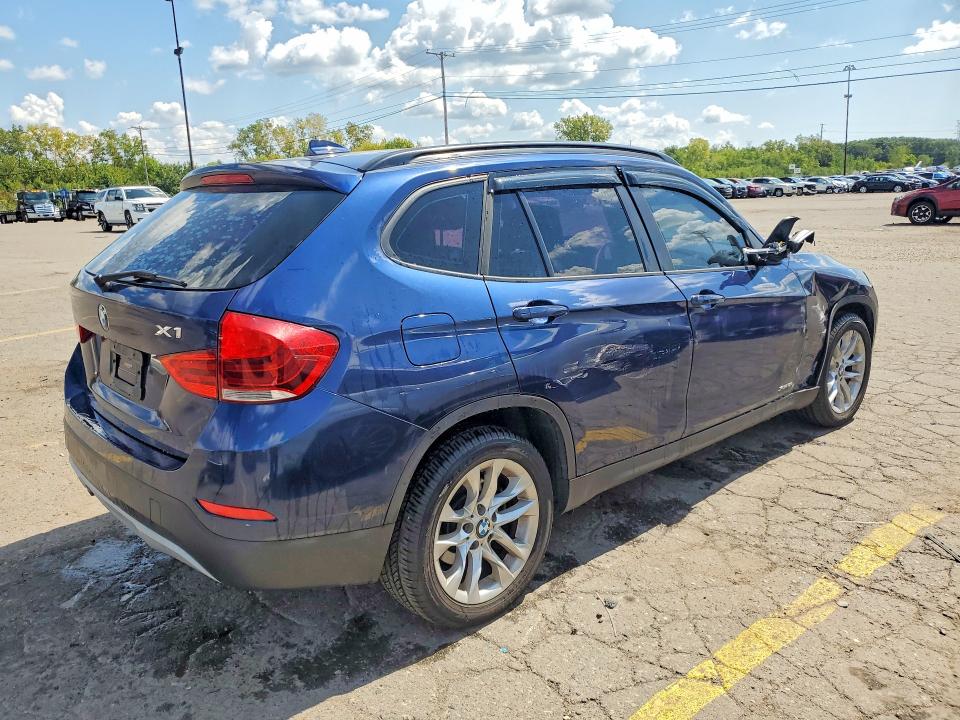 Aukcja sprzedaży 2015 Bmw X1, vin: WBAVL1C53FVY35805, numer aukcji: 66486236