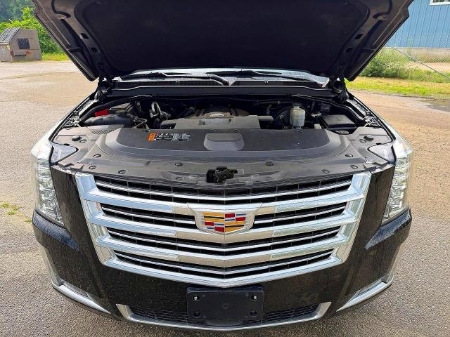 Продажа на аукционе авто 2020 Cadillac Escalade, vin: 1GYS4KKJ2LR110640, номер лота: 64413616