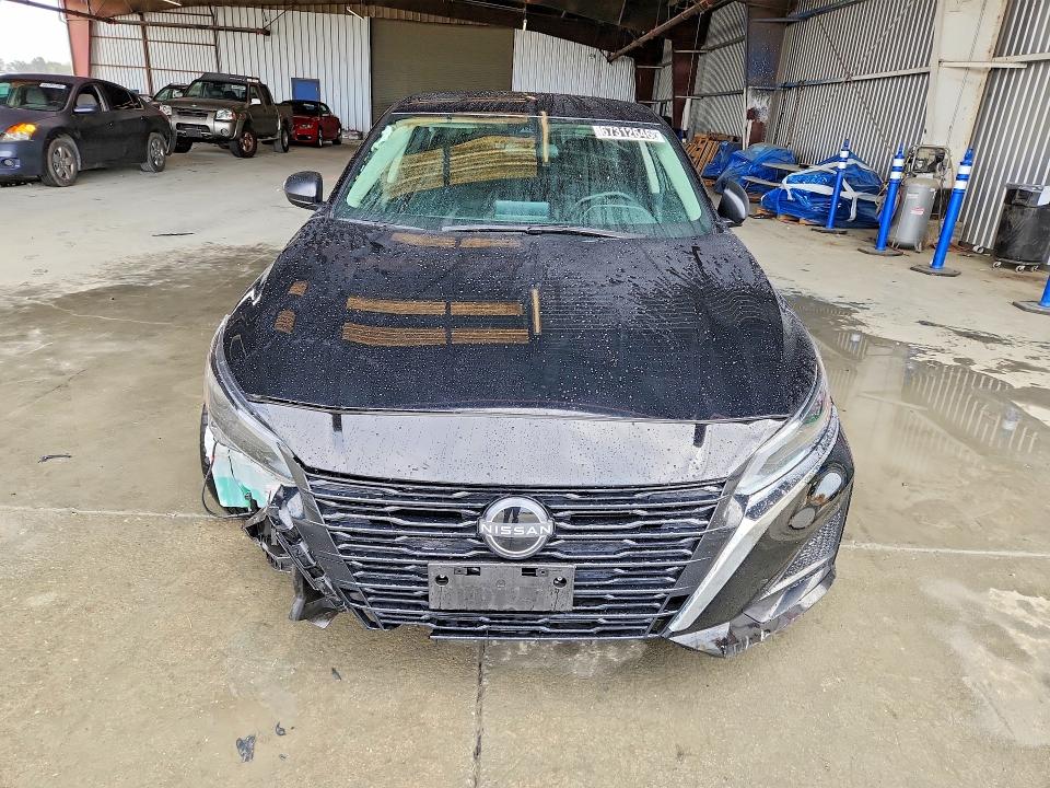 2025 Nissan Altima მანქანა იყიდება აუქციონზე, vin: 1N4BL4DV8SN328176, აუქციონის ნომერი: 67312646