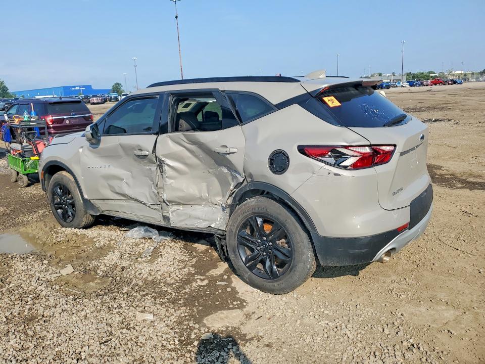 2021 Chevrolet Blazer მანქანა იყიდება აუქციონზე, vin: 3GNKBCRS2MS557877, აუქციონის ნომერი: 64715136