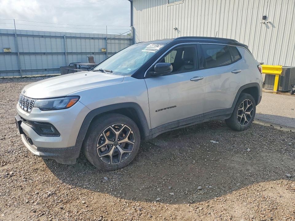 64581716 :رقم المزاد ، 3C4NJDCNXTT247017 vin ، 2026 Jeep Compass مزاد بيع