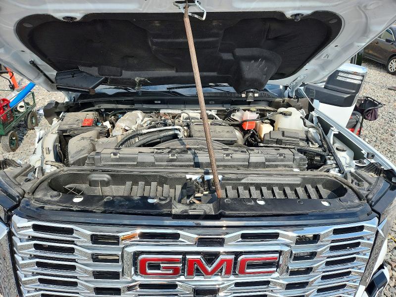 63469616 :رقم المزاد ، 1GT4UREY2TF126791 vin ، 2026 Gmc Sierra مزاد بيع