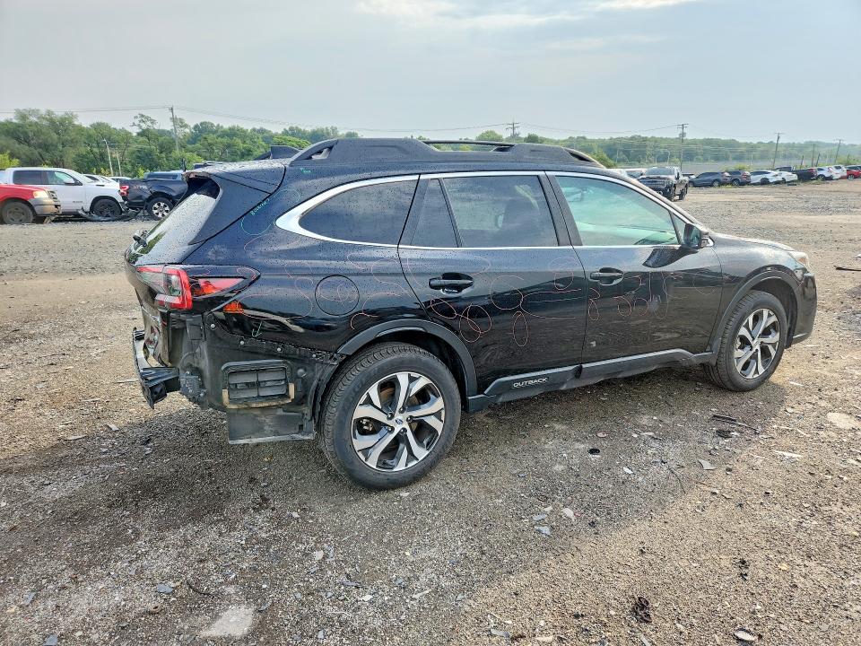 63561796 :رقم المزاد ، 4S4BTAMC4N3137325 vin ، 2022 Subaru Outback مزاد بيع