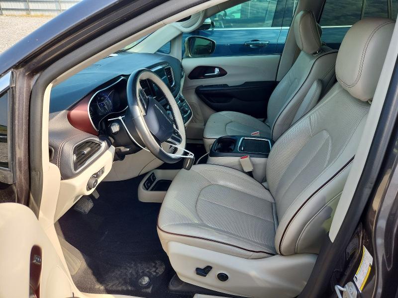 63127236 :رقم المزاد ، 2C4RC1GG9HR751686 vin ، 2017 Chrysler Pacifica مزاد بيع