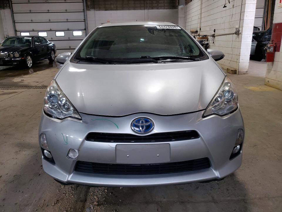 Aukcja sprzedaży 2014 Toyota Prius C, vin: JTDKDTB30E1060660, numer aukcji: 64428026