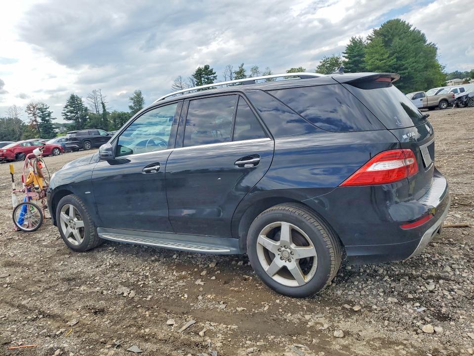 65233016 :رقم المزاد ، 4JGDA7DB5CA043245 vin ، 2012 Mercedes-benz Ml مزاد بيع