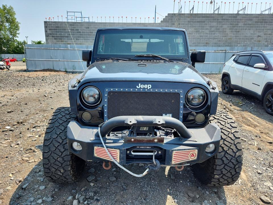 2011 Jeep Wrangler მანქანა იყიდება აუქციონზე, vin: 1J4AA2D15BL516110, აუქციონის ნომერი: 64735826
