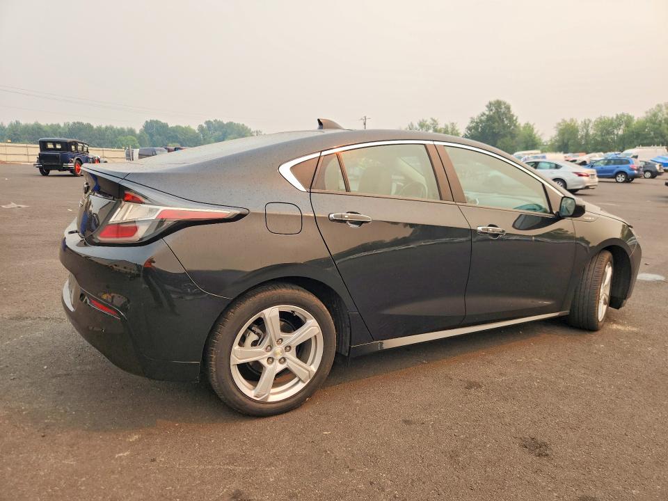 63943266 :رقم المزاد ، 1G1RC6S58HU205704 vin ، 2017 Chevrolet Volt مزاد بيع