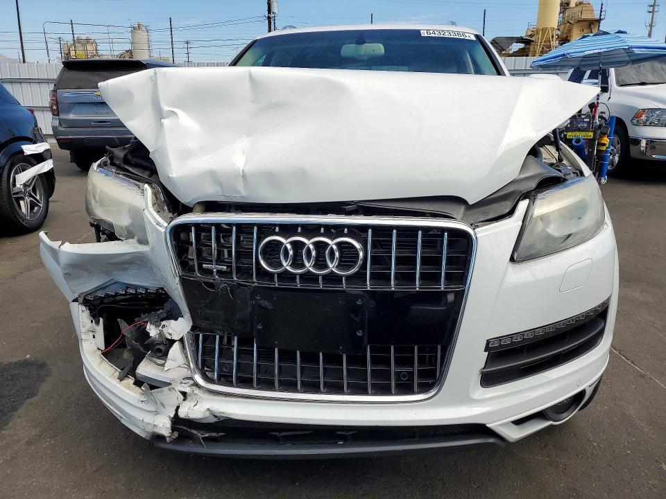 Продажа на аукционе авто 2014 Audi Q7, vin: WA1LGAFE8ED016524, номер лота: 64323386