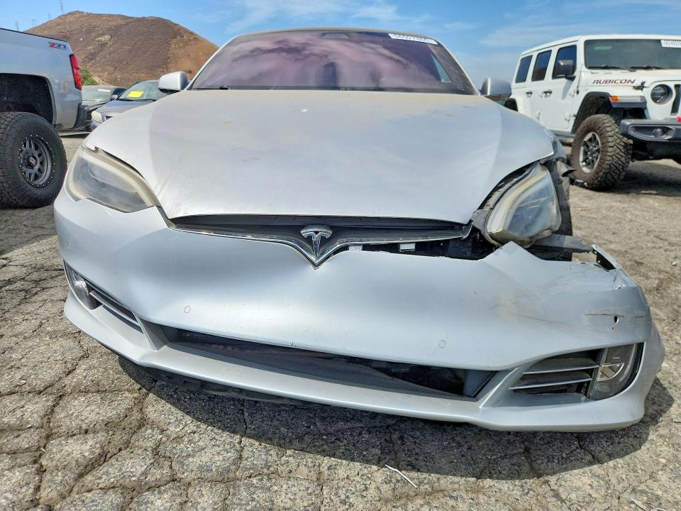 2018 Tesla Model S მანქანა იყიდება აუქციონზე, vin: 5YJSA1E29JF247459, აუქციონის ნომერი: 66997866