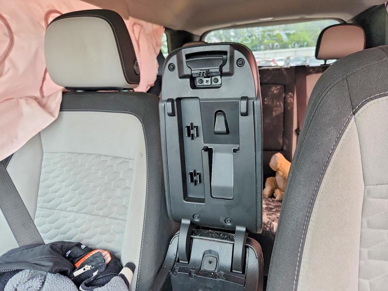 64263746 :رقم المزاد ، 2GNAXUEVXM6118587 vin ، 2021 Chevrolet Equinox مزاد بيع