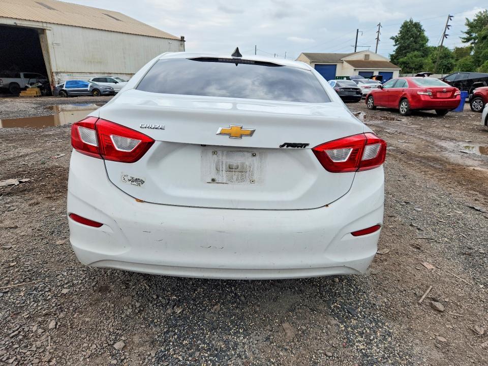 66842336 :رقم المزاد ، 1G1BC5SM3G7245592 vin ، 2016 Chevrolet Cruze مزاد بيع
