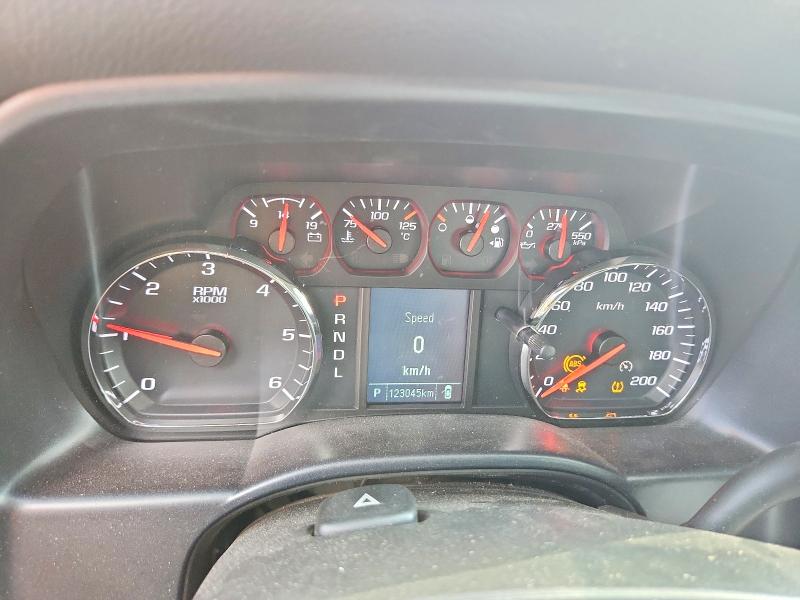 64564876 :رقم المزاد ، 3GCUKPEC6JG210347 vin ، 2018 Chevrolet Silverado مزاد بيع