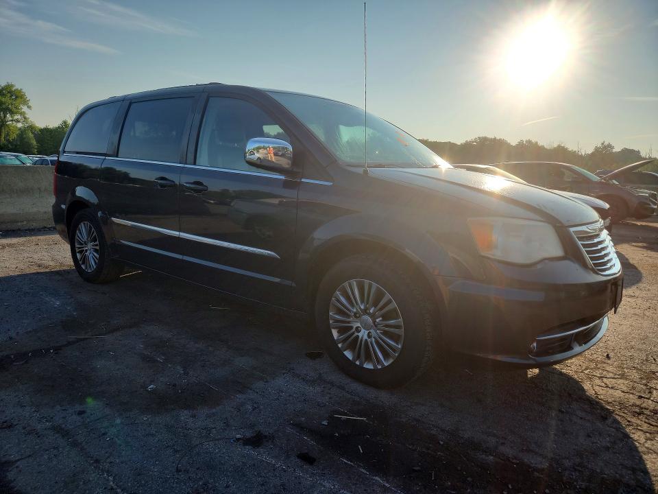 65101256 :رقم المزاد ، 2C4RC1CG1ER250163 vin ، 2014 Chrysler Town & Country مزاد بيع