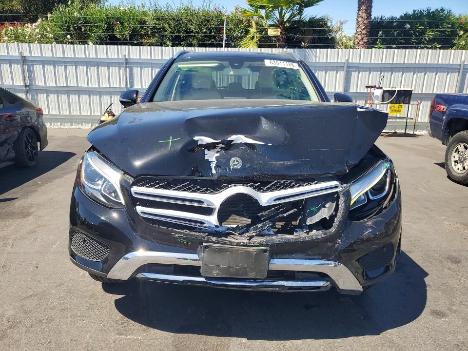 63911186 :رقم المزاد ، WDC0G4KB3KF615086 vin ، 2019 Mercedes-benz Glc مزاد بيع