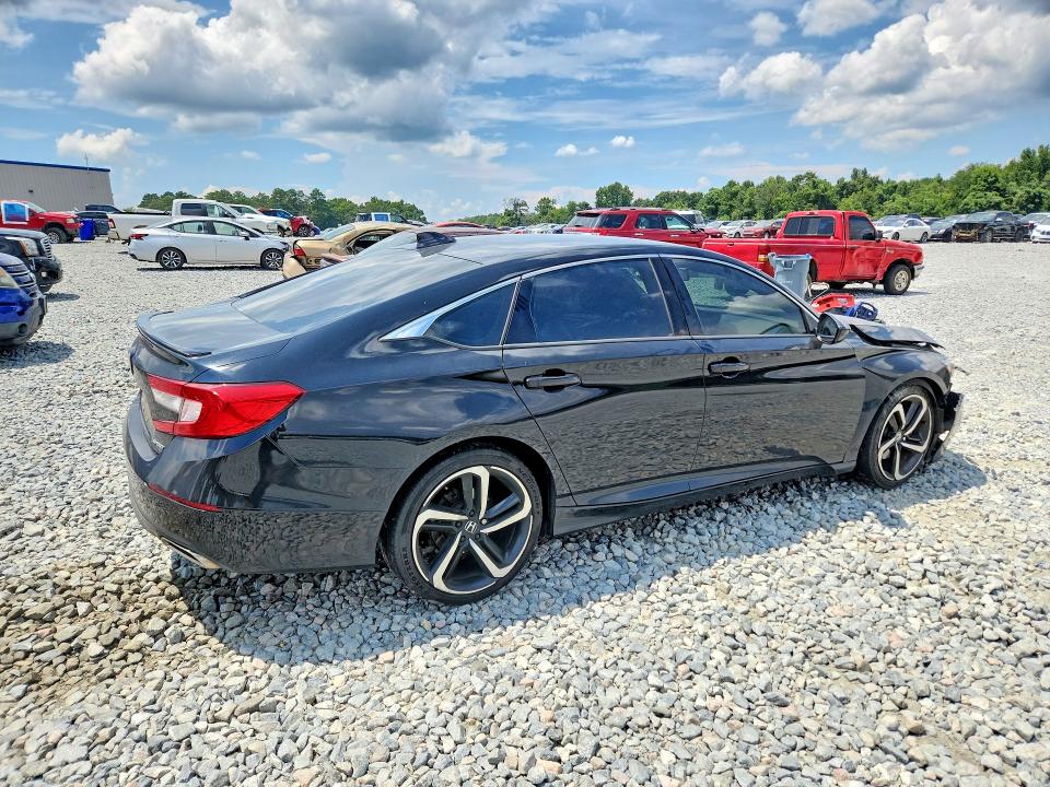 64072476 :رقم المزاد ، 1HGCV1F31LA050346 vin ، 2020 Honda Accord مزاد بيع