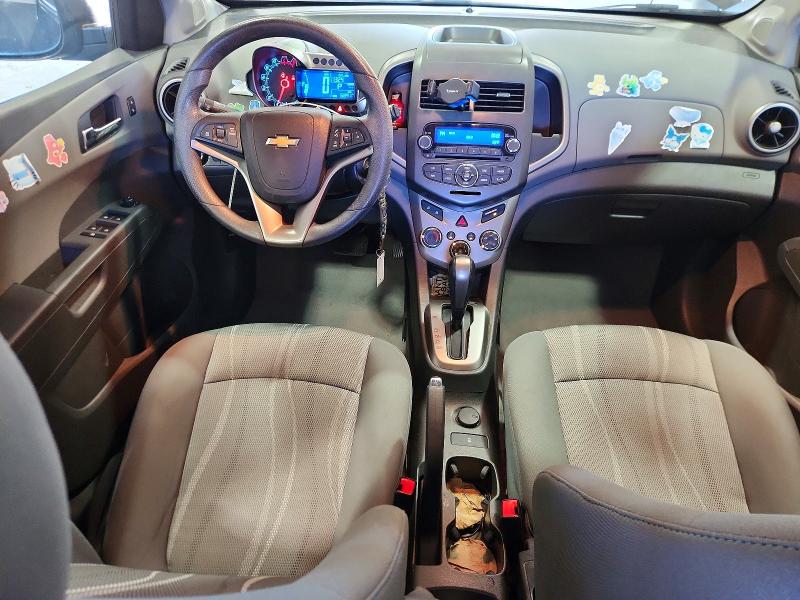 66084276 :رقم المزاد ، 1G1JC6SH5F4124440 vin ، 2015 Chevrolet Sonic مزاد بيع
