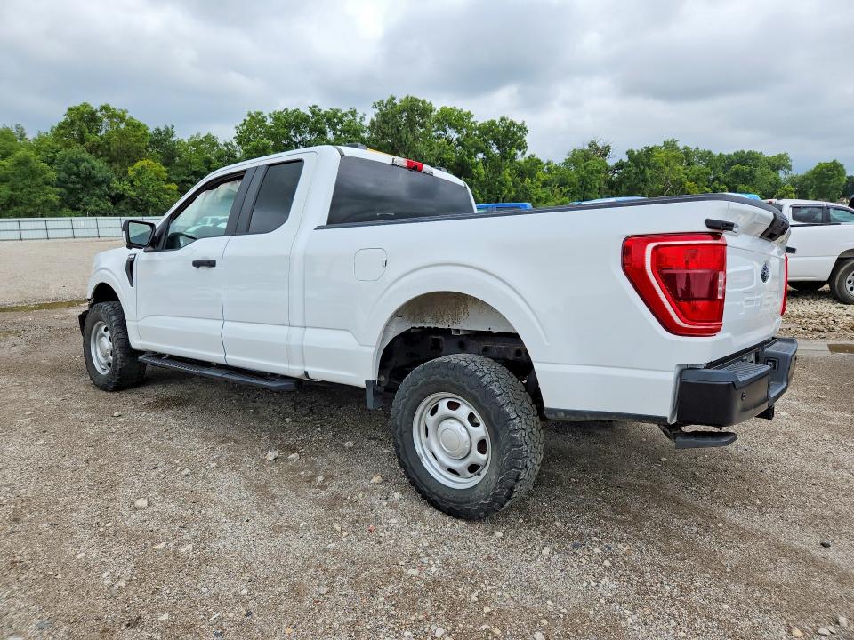 63189626 :رقم المزاد ، 1FTFX1E57NFB81019 vin ، 2022 Ford F150 مزاد بيع