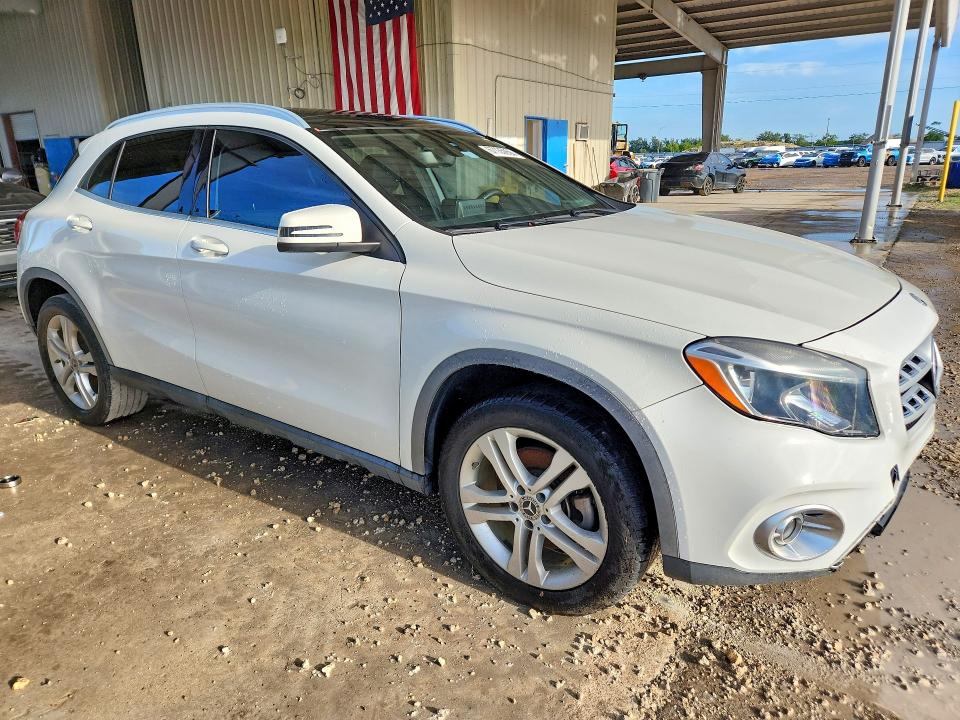 Продажа на аукционе авто 2018 Mercedes-benz Gla, vin: WDCTG4EB0JJ415741, номер лота: 67135956